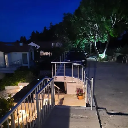 アパート Bellevue